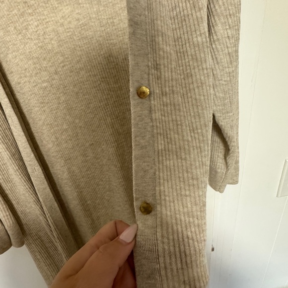 Cardigan sweater (thin) - Picture 2 of 2